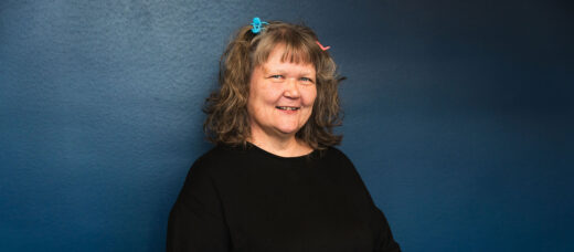 Riitta Lahtinen.Riitta Lahtinen ja Russ Palmer.Russ Palmer ja Riitta Lahtinen.Riitta Lahtinen tunnustelee purkin sisältöä.Riitta Lahtinen.