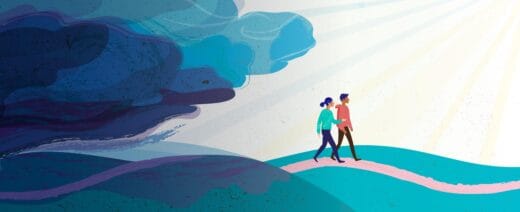 Nuoret kulkemassa auringonpaisteessa.