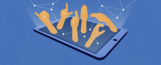 jossa lehtori ja kaksi opiskelijaa.