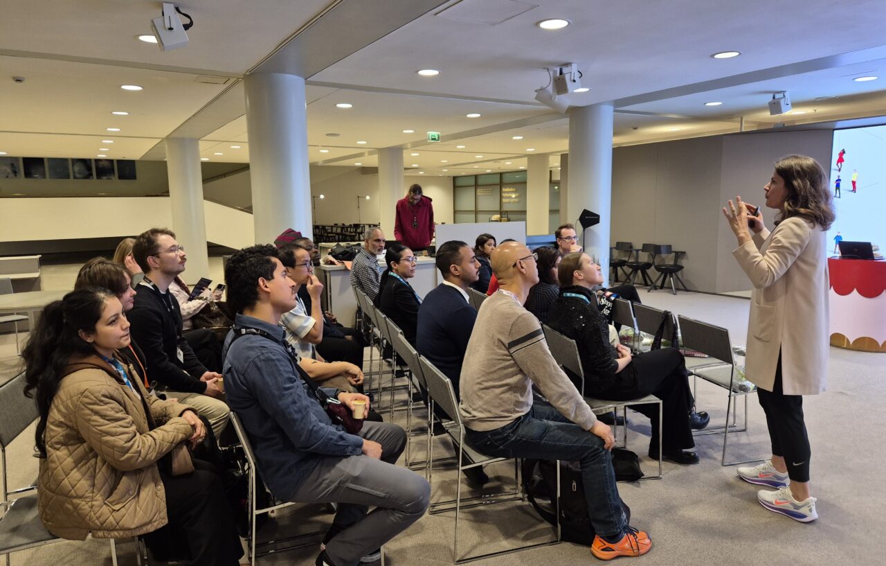 Networking session at the Build your network, build your career event.